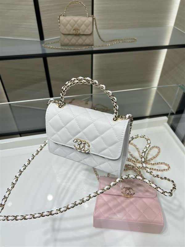 2026131221855226 700